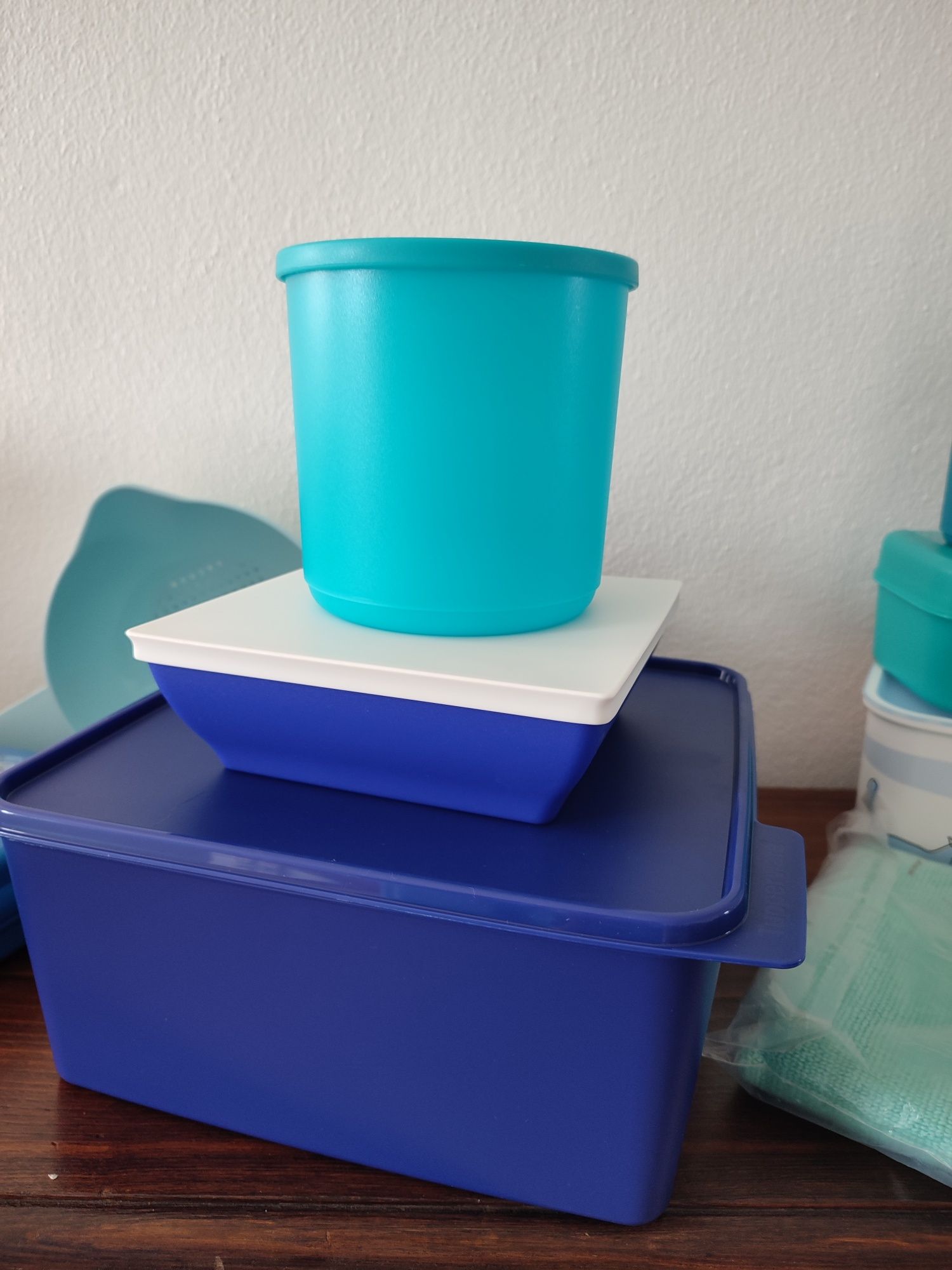 Varios artigos Tupperware NOVOs