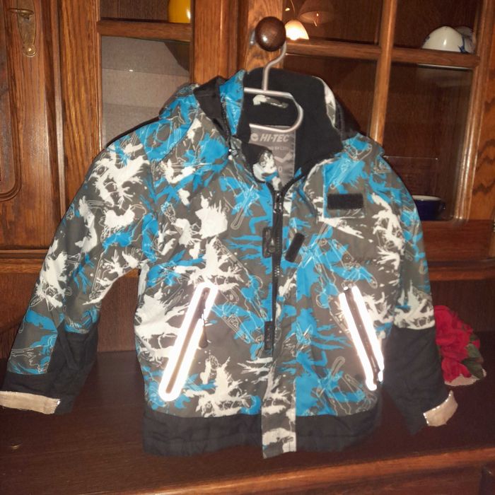Kurtka dziecinna  Hi-Tec 116 cm