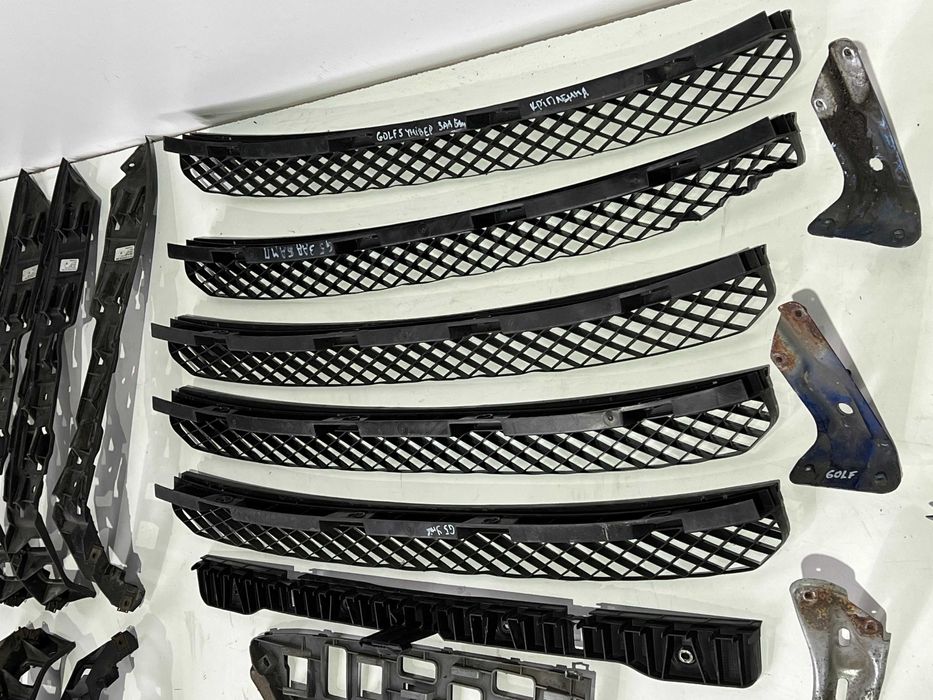 кронштейн бампера гольф 5 крепление бампера golf 5 6 кріплення