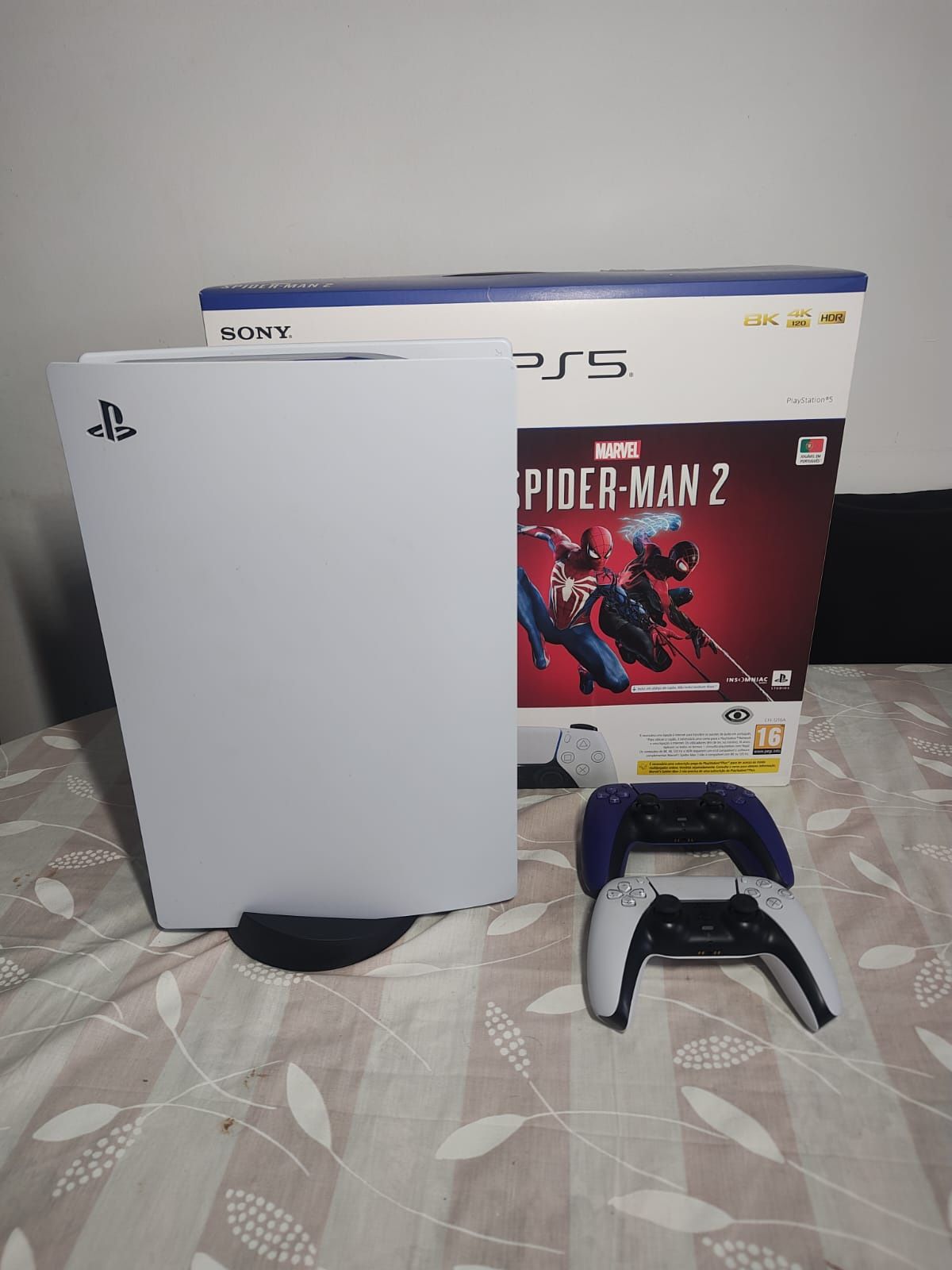 Playstation 5 1TB completo e com garantia
