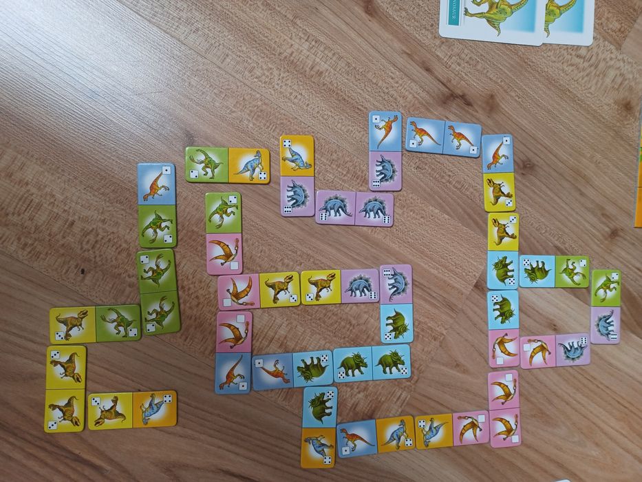 Zestaw 4w1 gra domino puzzle pamięć Dinozaury + gratis