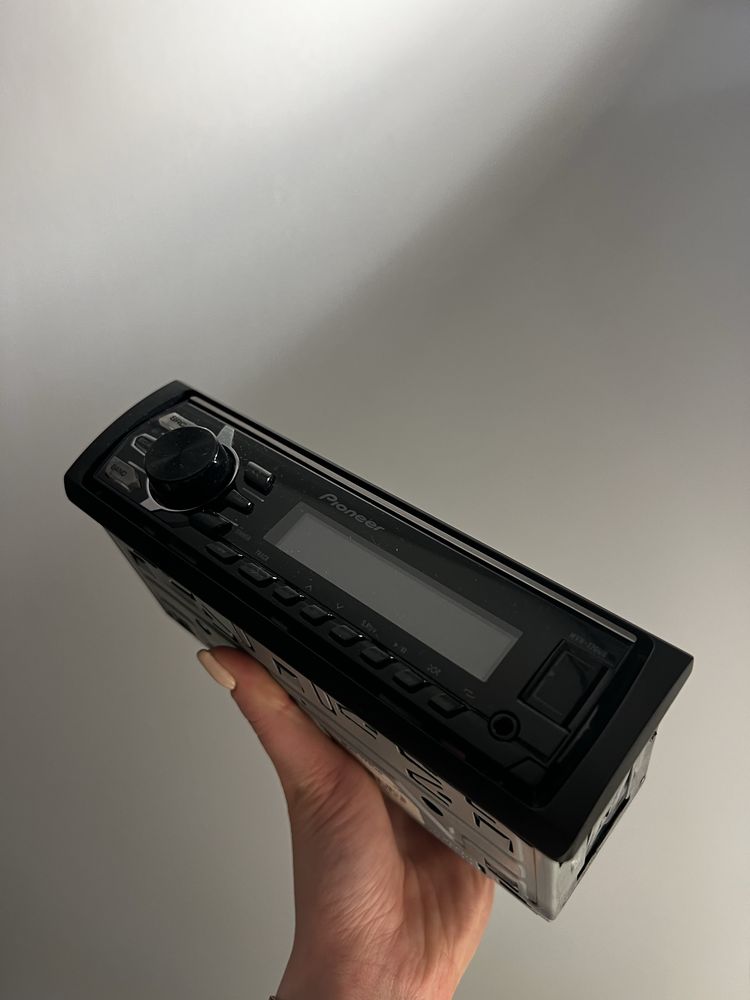 Radio samochodowe pioneer mvh-170ub