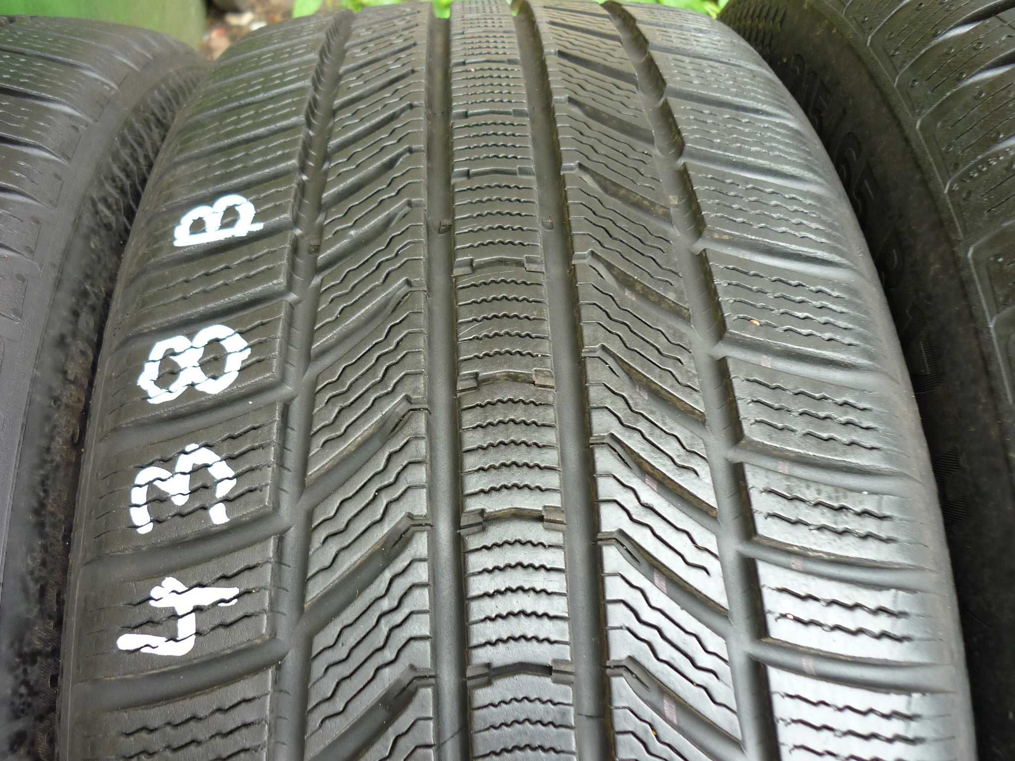[438B] 235/45/18 98V XL CONTINENTAL TS 870p