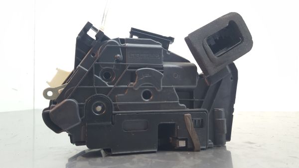 Fechadura / fecho porta frente direito VOLKSWAGEN Polo (6R, 6C)