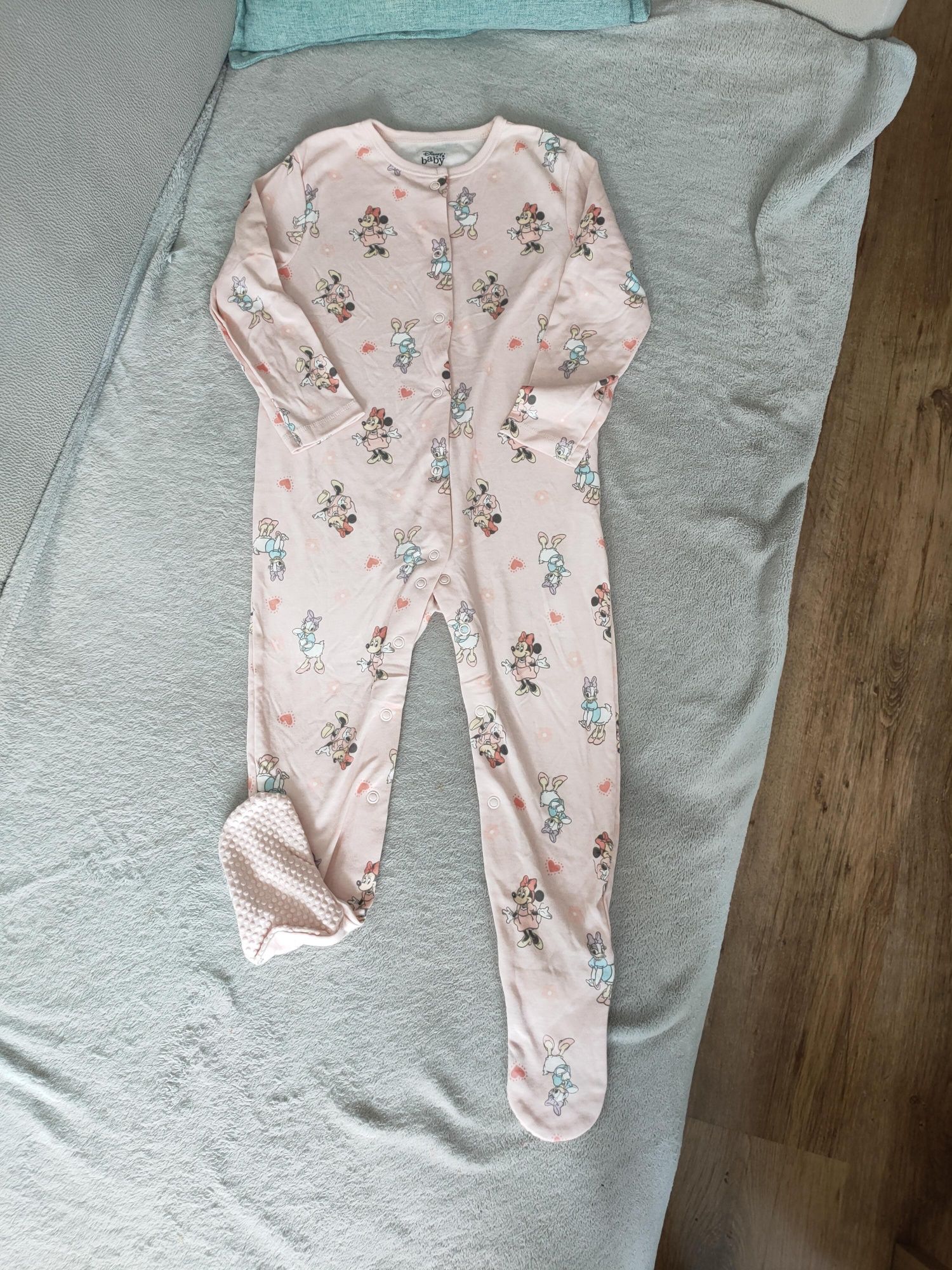 Pajacyk dziecięcy roz 86/92 Primark