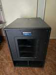 Subbas Subwoofer aktywny Mackie SWA 1501 idealny