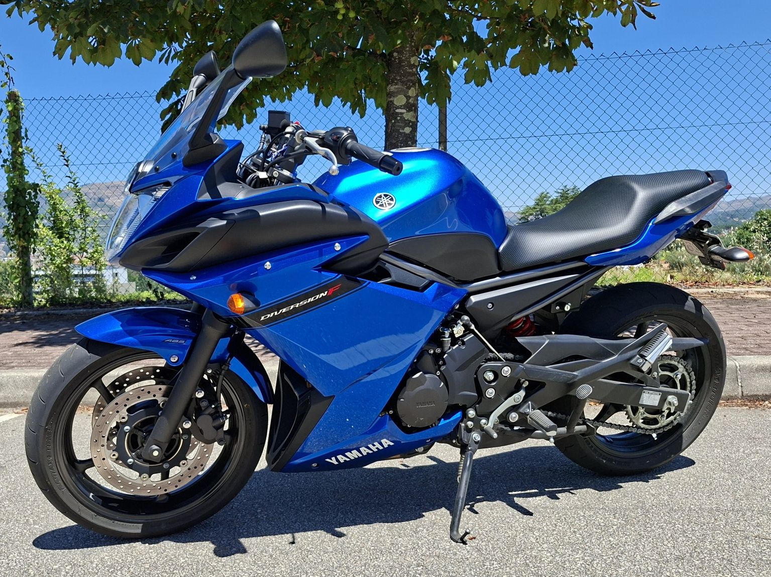 Yamaha XJ6 Diversion F 2012