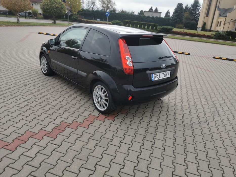Ford Fiesta lift 1.6 tdci hdi zadbana 1wl 13 lat w Pl