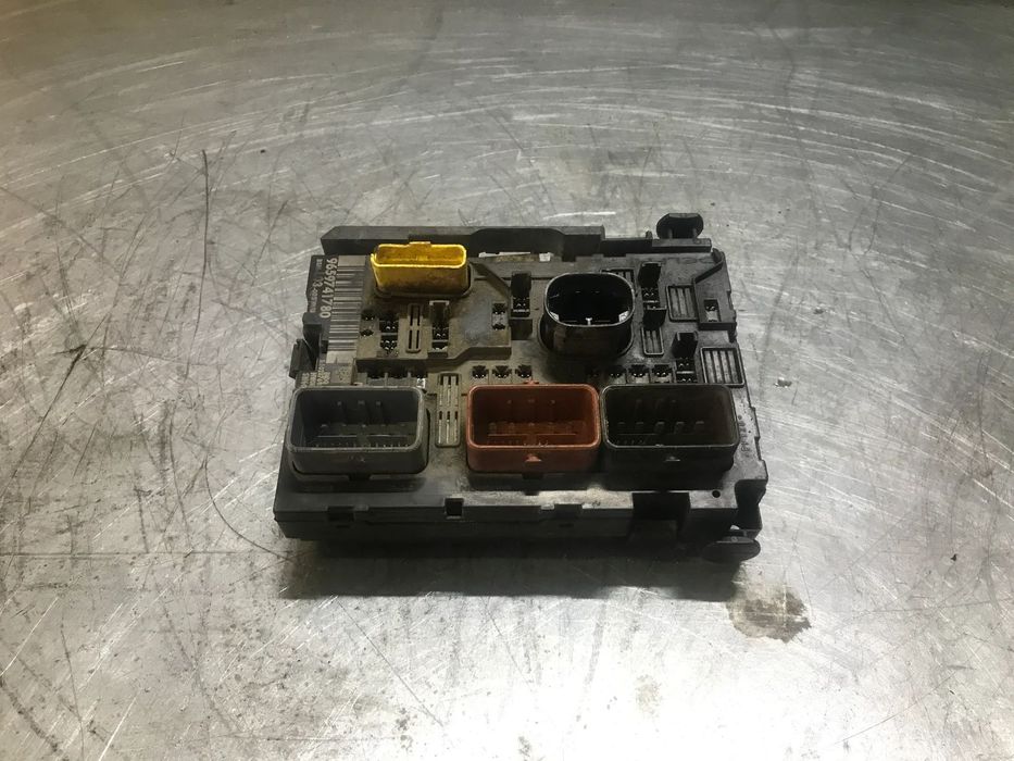 CAIXA DE FUSIVEIS BSM CITROEN C2 / C3 9659741780