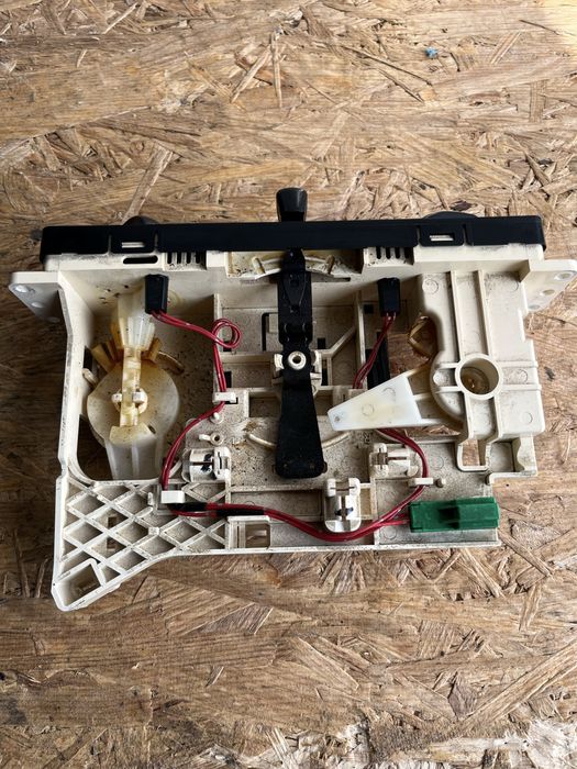 Блок управління пічкою з кондиціонером Opel Frontera B