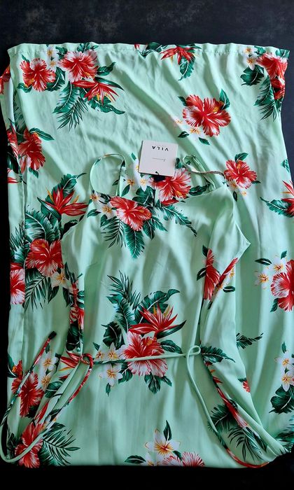 Vestido flores festa