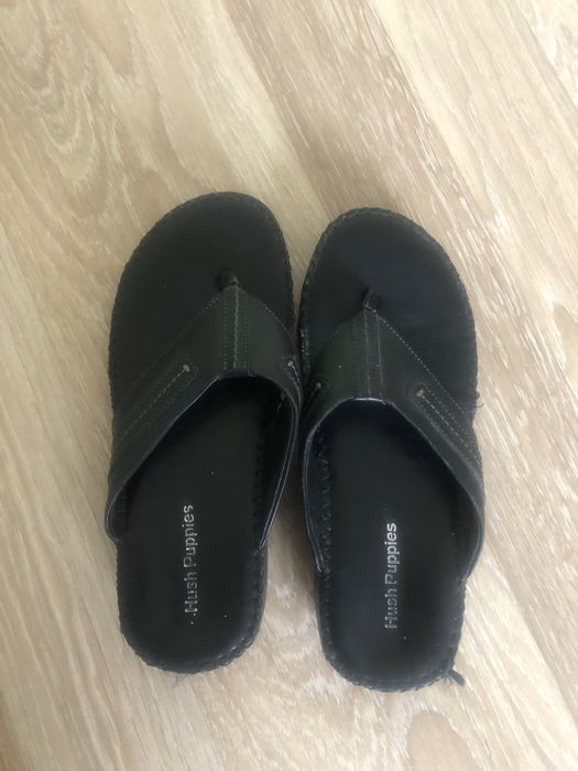 Шльопанці літні, шкіряні