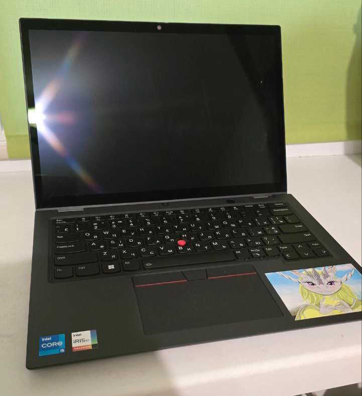Lenovo Thinkpad Yoga 13 Gen 3 (IPS, i5 1235U, 16 GB RAM, 1 TB SSD)