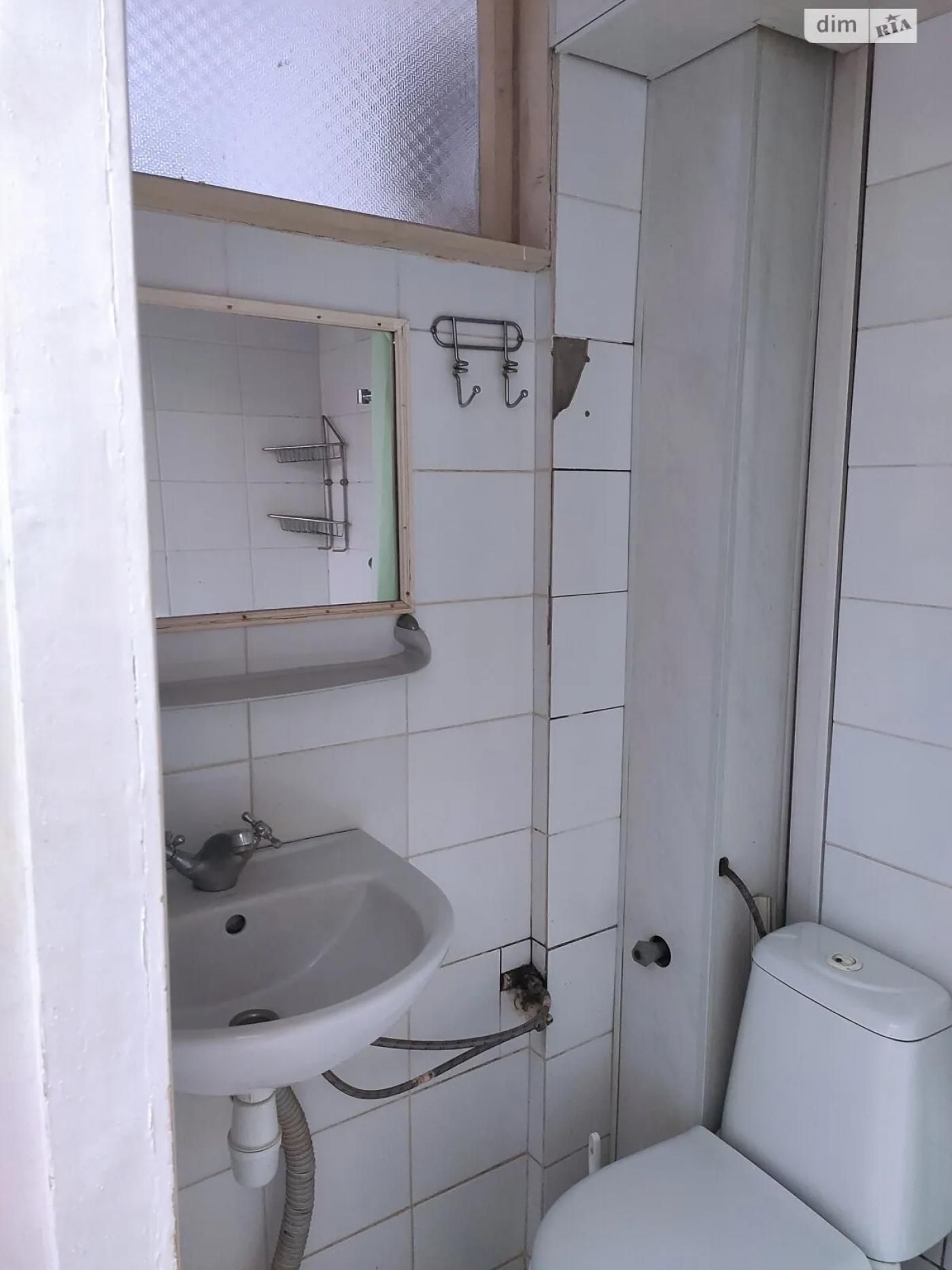 Продам 1к кв 12 квартал, пр-т Богдана Хмельницкого