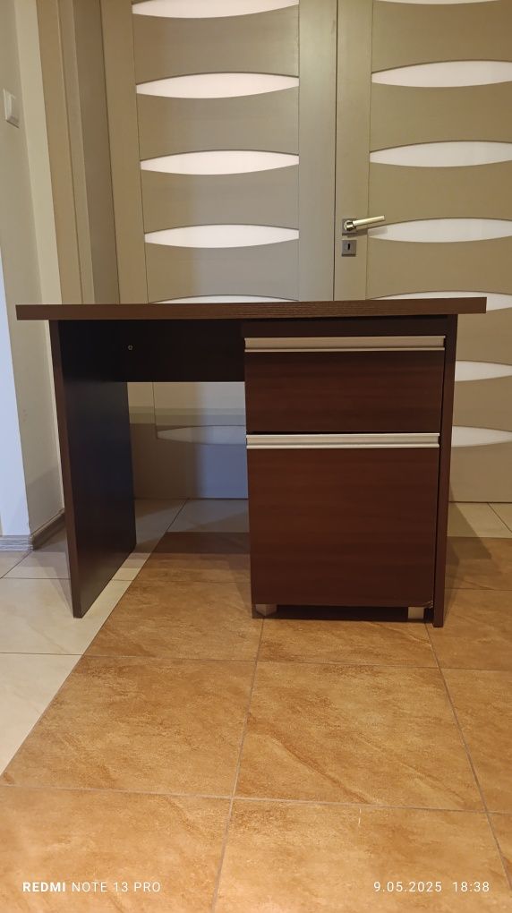 Biurko komputerowe kolor wenge