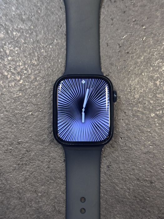 Apple Watch 8  45mm