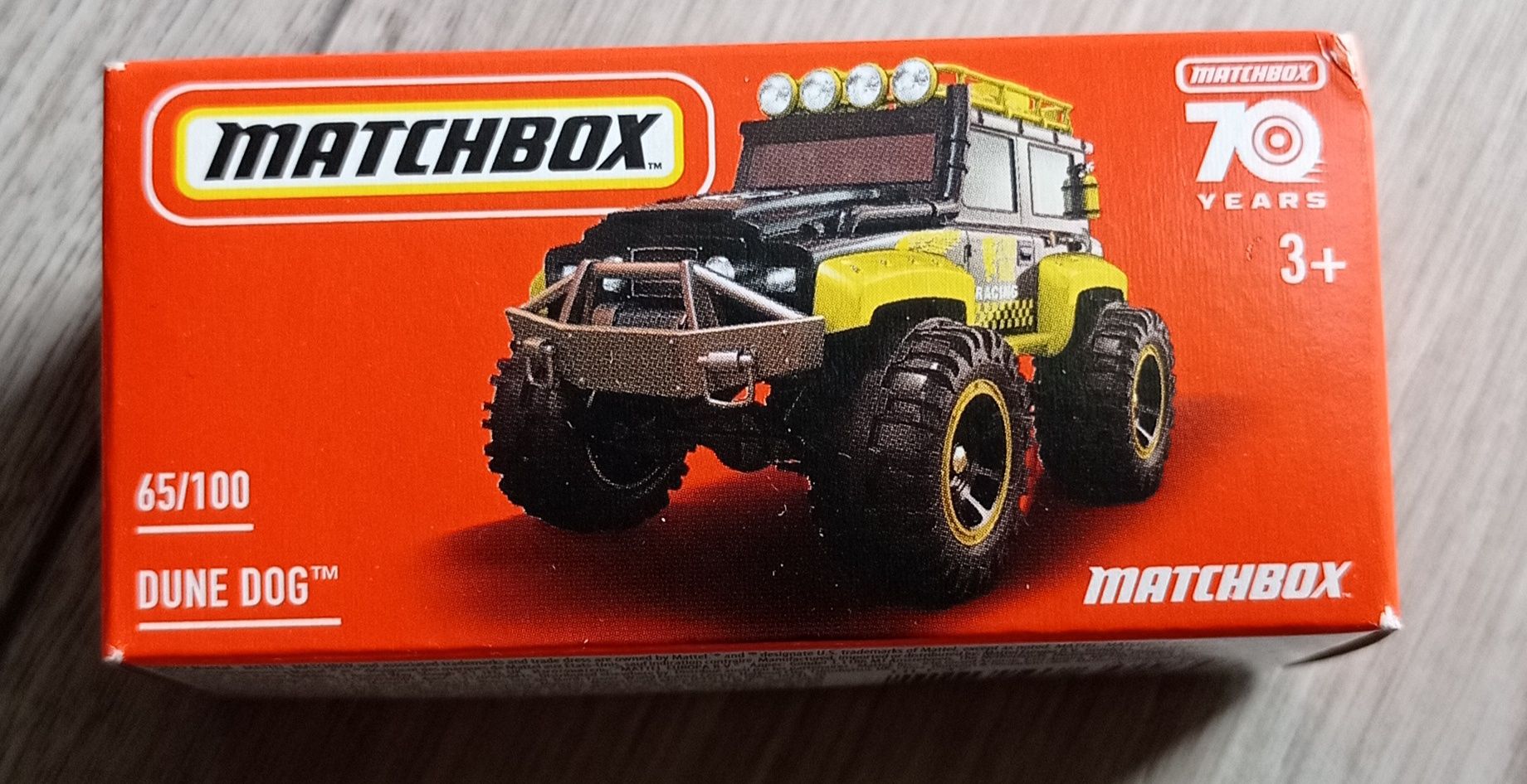 Matchbox Dune Dog auto samochód resorak zabawka dla dzieci