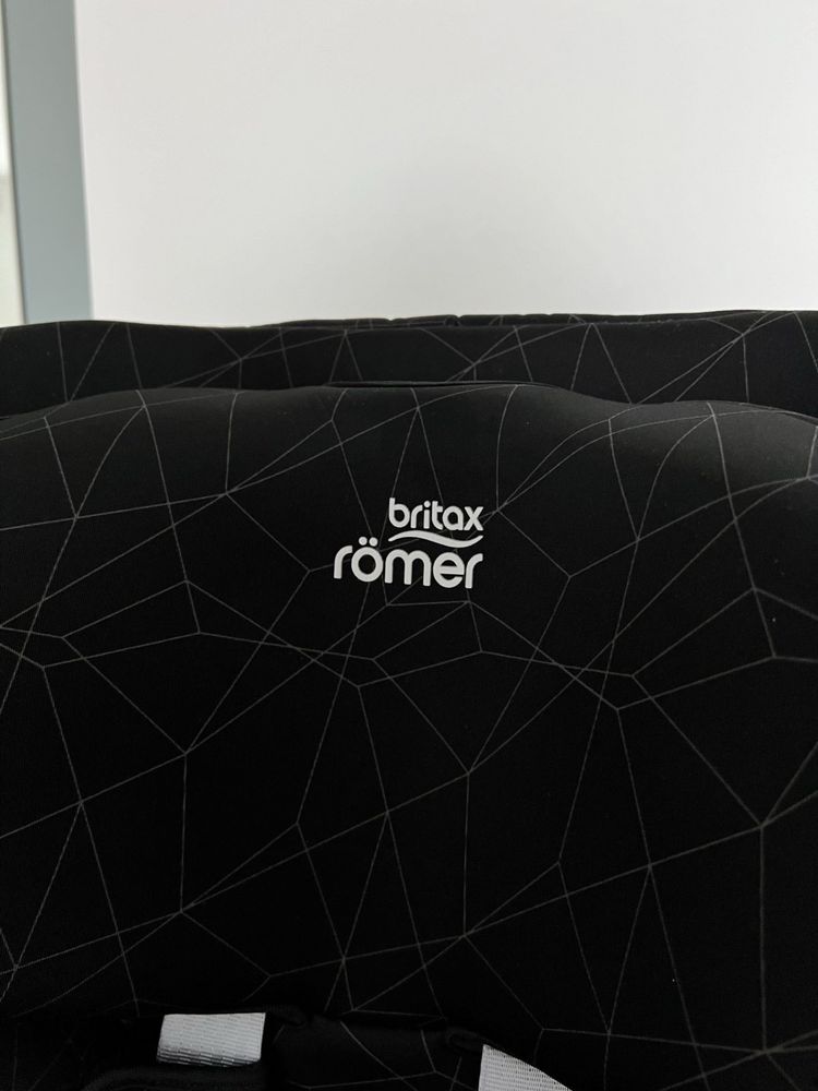 Britax-Romer dualfix M i-size Crystal Black