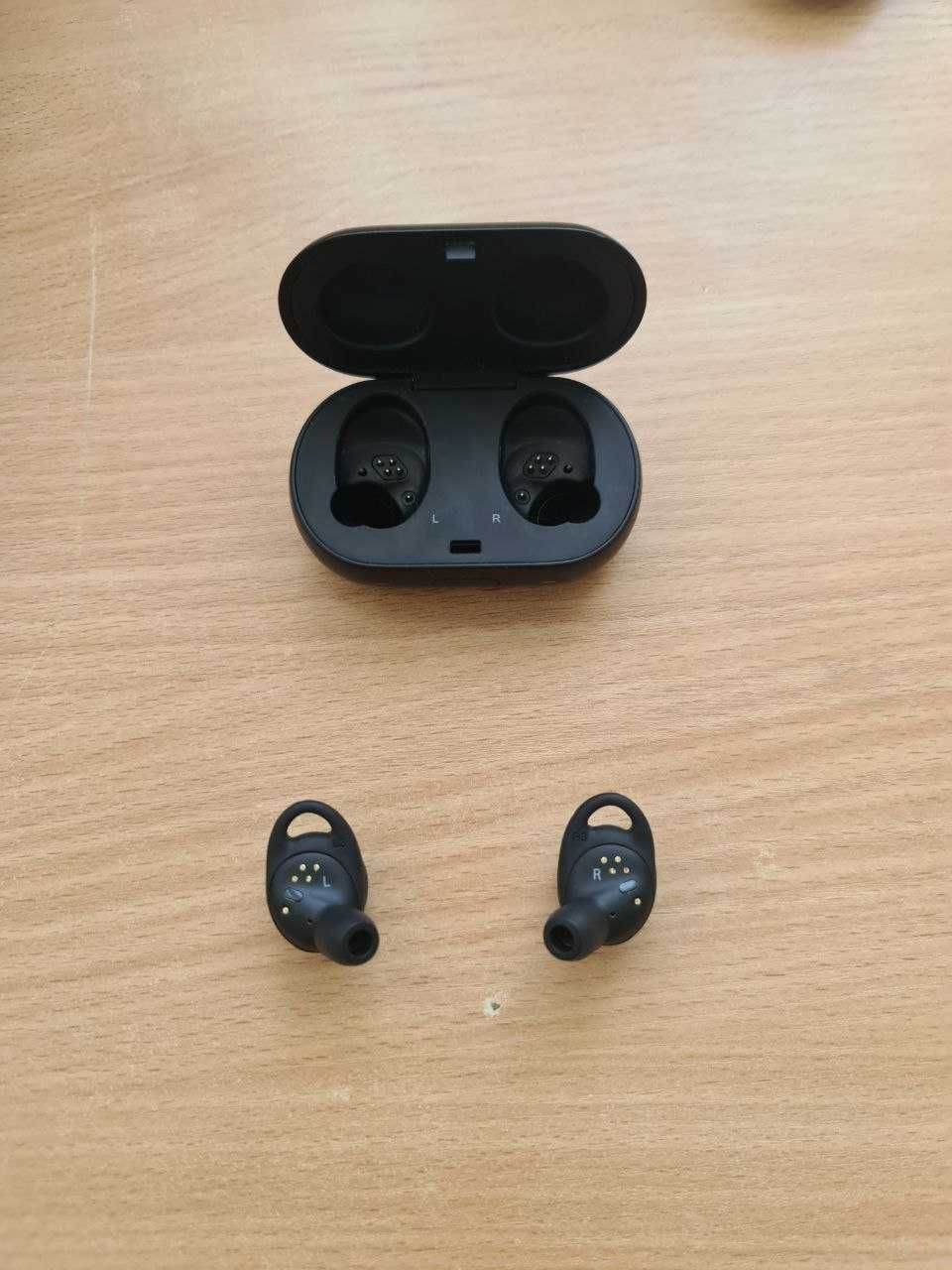 Samsung Gear IconX