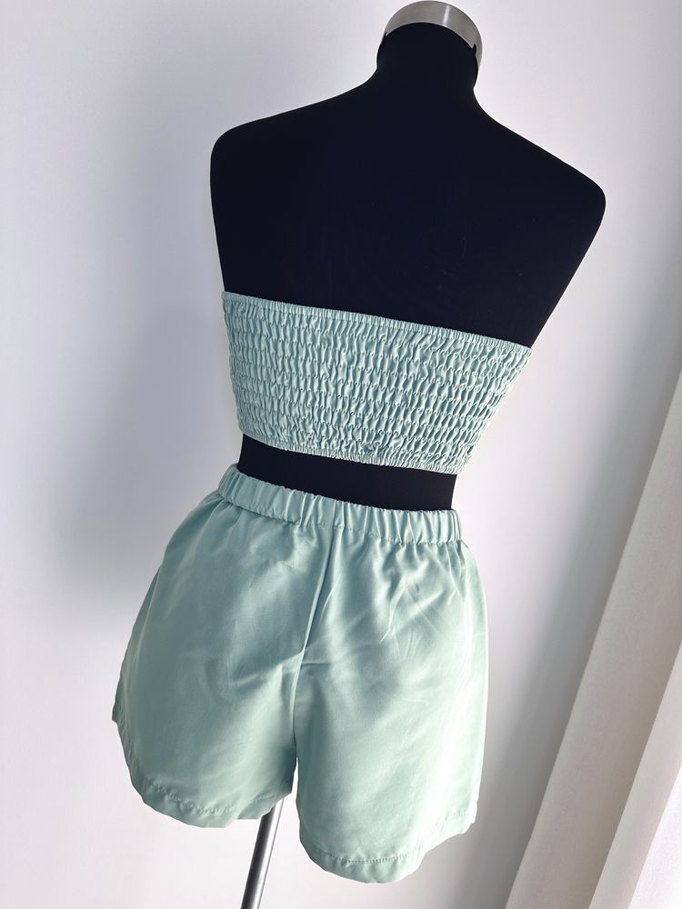 Conjunto 3 peças (blazer, top, calçao)  - novo