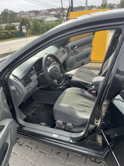 ТЕРМІНОВО Продам Chevrolet Lacetti