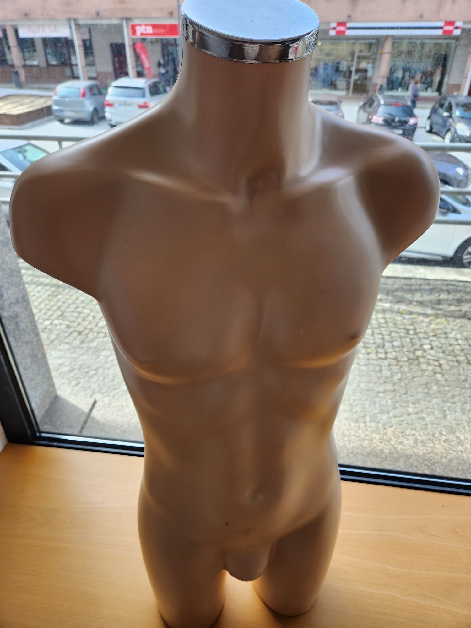 Manequim de homem Novo