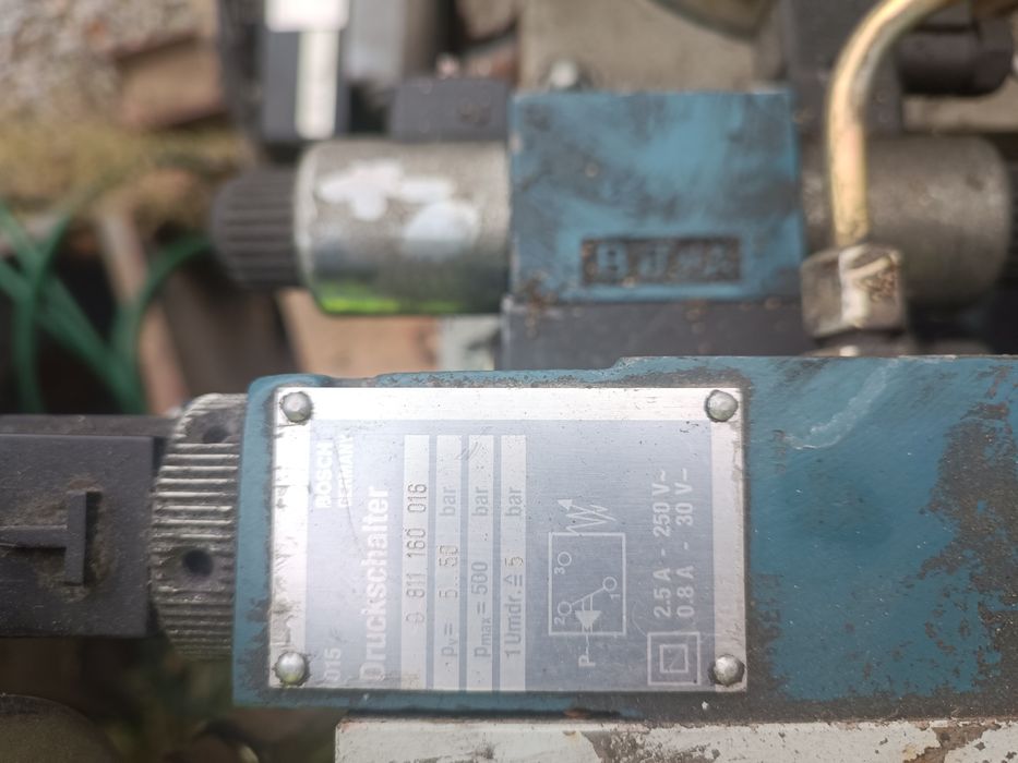 Гидростанція насос гидравлический
Масло станція REXROTH CYMAX