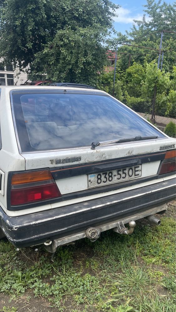 По запчастям Nissan bluebird 2.0 дизель lD 20