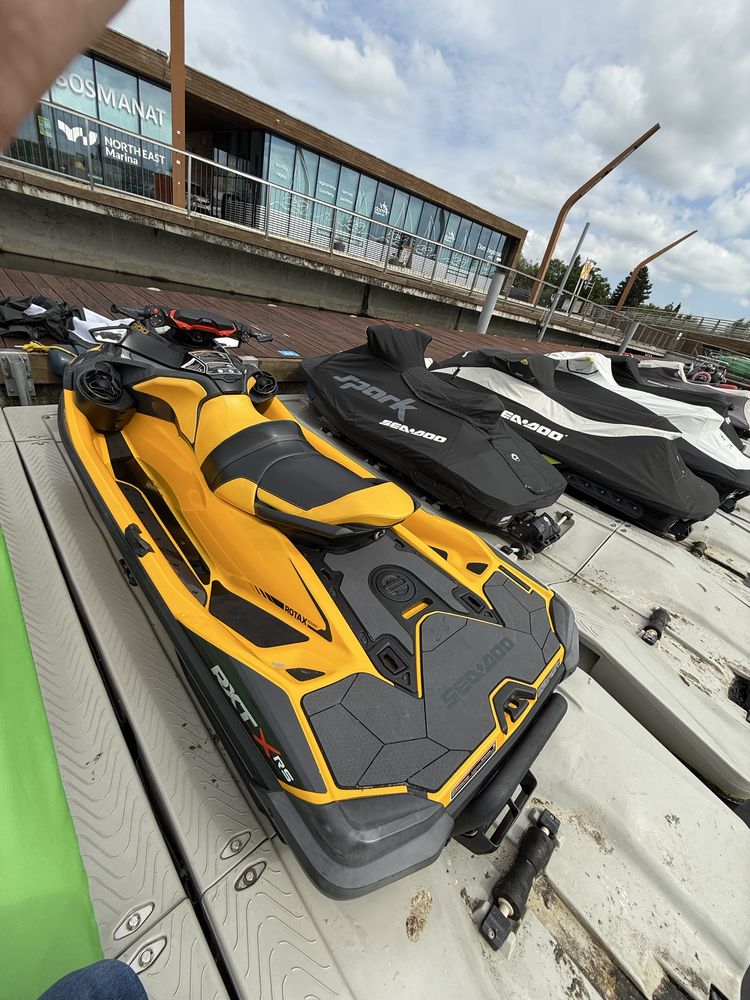 SEA-DOO RXT-X RS 300 NEW Millenium Yellow plus przyczepka