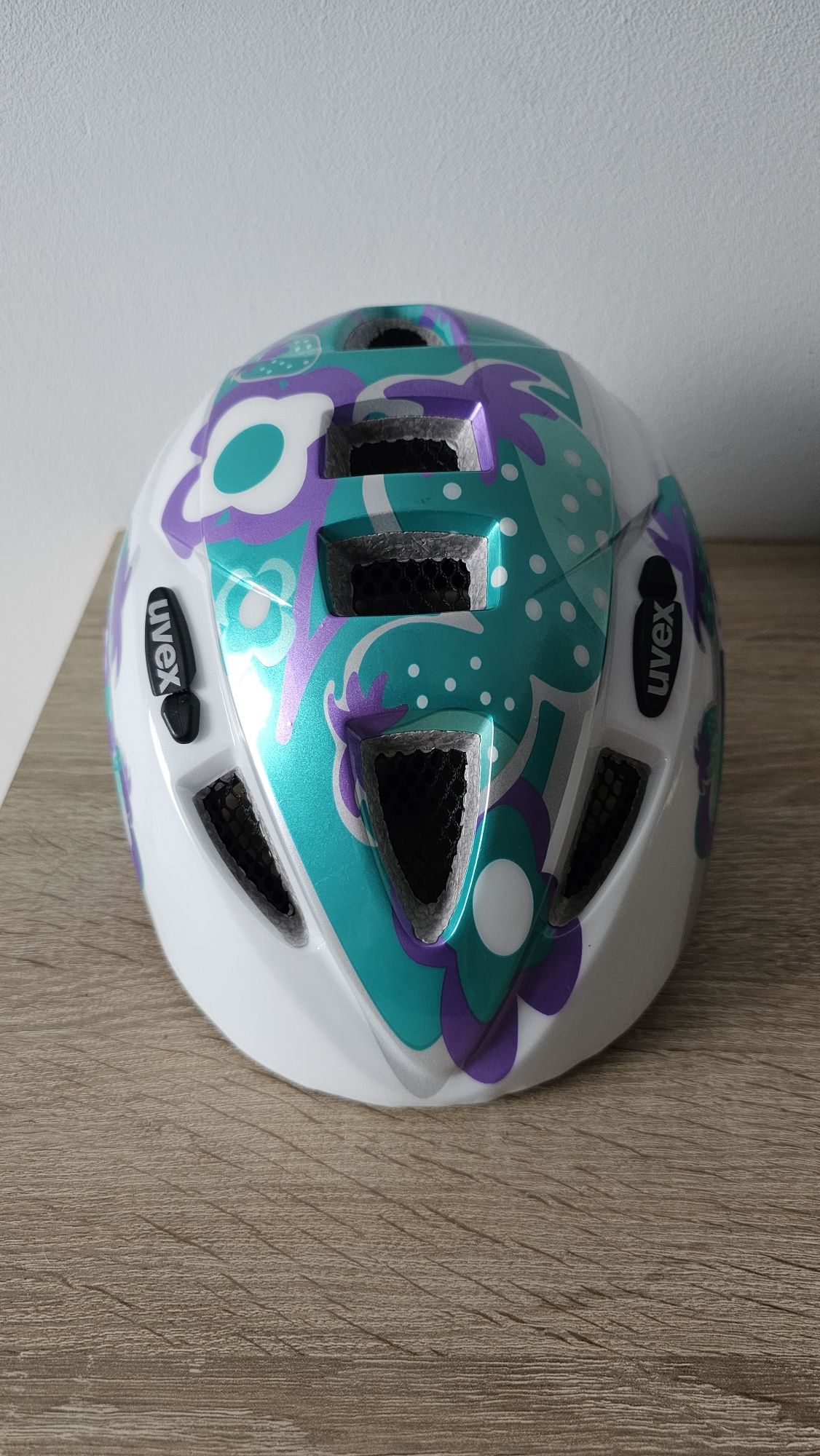 Kask rowerowy uvex 4-5 lat