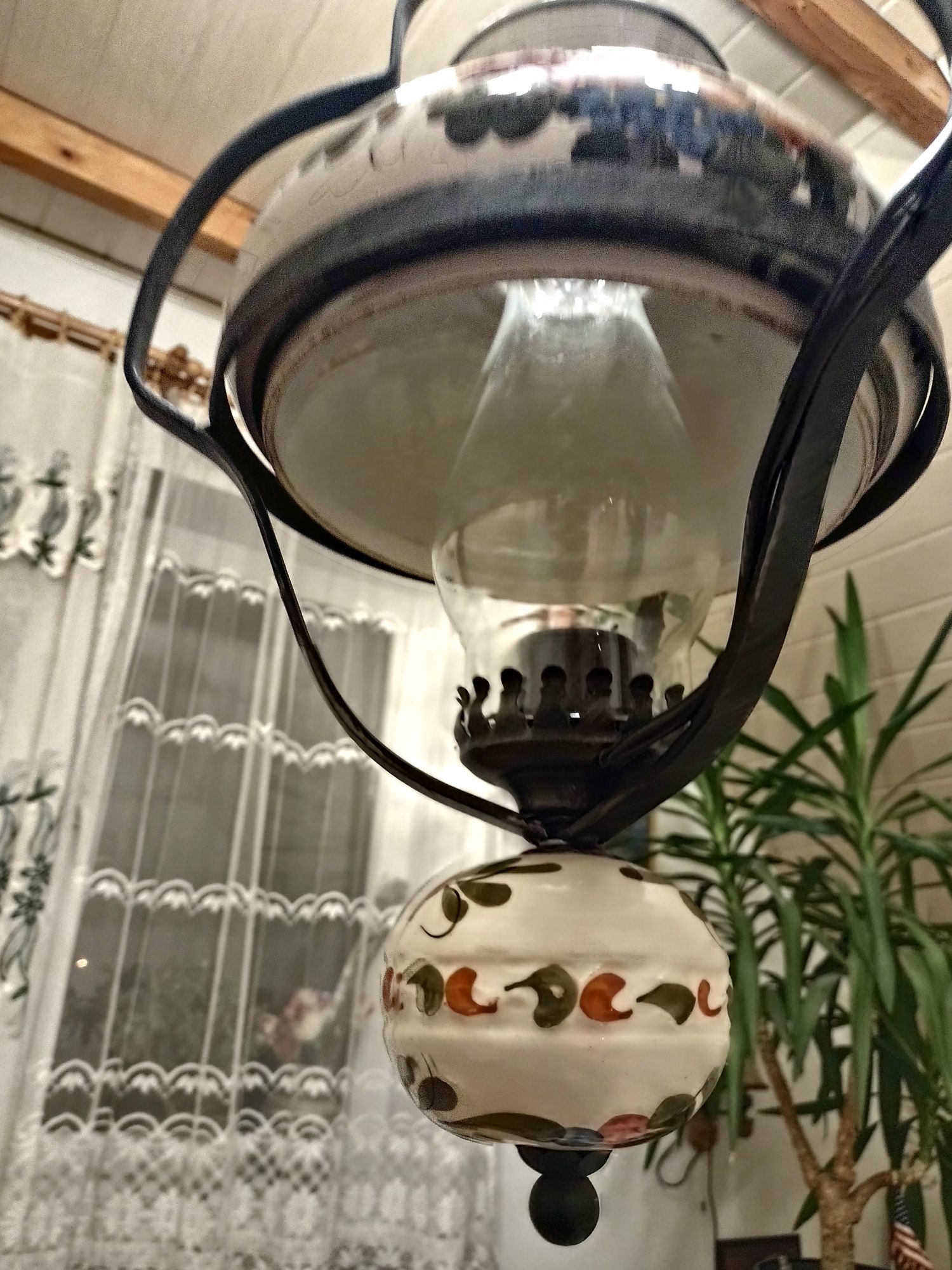 Żyrandol porcelanowy