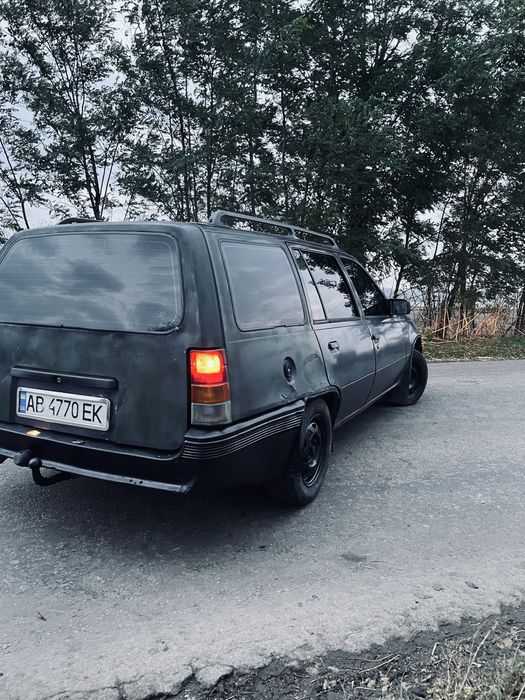 Продам опель кадет