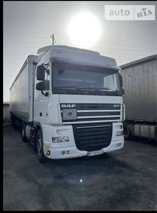 Тягач Daf XF 105.410 2011 года