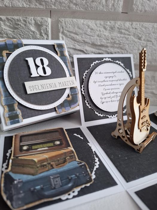 Kartka pudełko exploding box z okazji 18 urodzin osiemnastka prezent