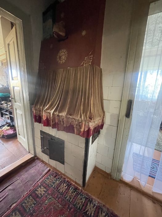 Будинок в лісі(!)