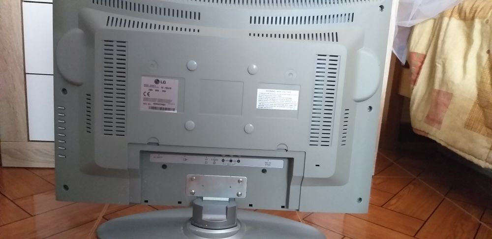 TV.LG  Flatron  vendo
