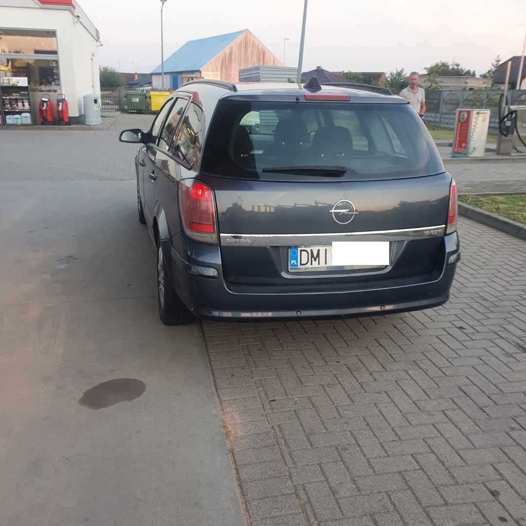 Opel Astra H - III kombi 1.9 diesel klima wspoma 5/100km, 100% sprawny