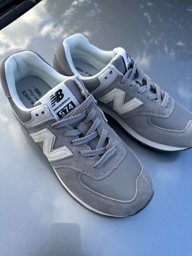 Розпродаж! Оригінальні кросівки New Balance 574 (U574UL2)