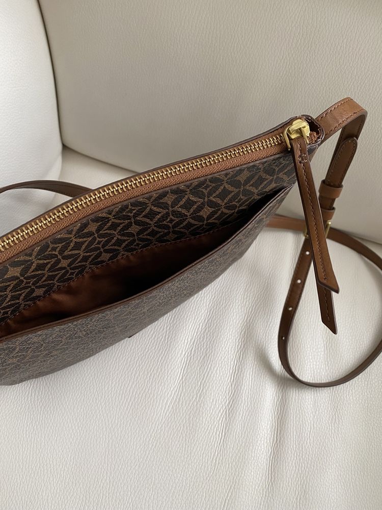 Burberry coach longchamp coccinelle