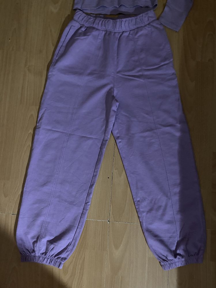 Fioletowy komplet dla dziewczynki 140cm