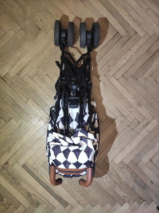Продам б/у коляску-тростину Elodie Details з аксесуарами