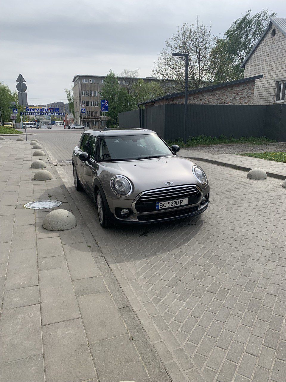 Продам Mini Clubman