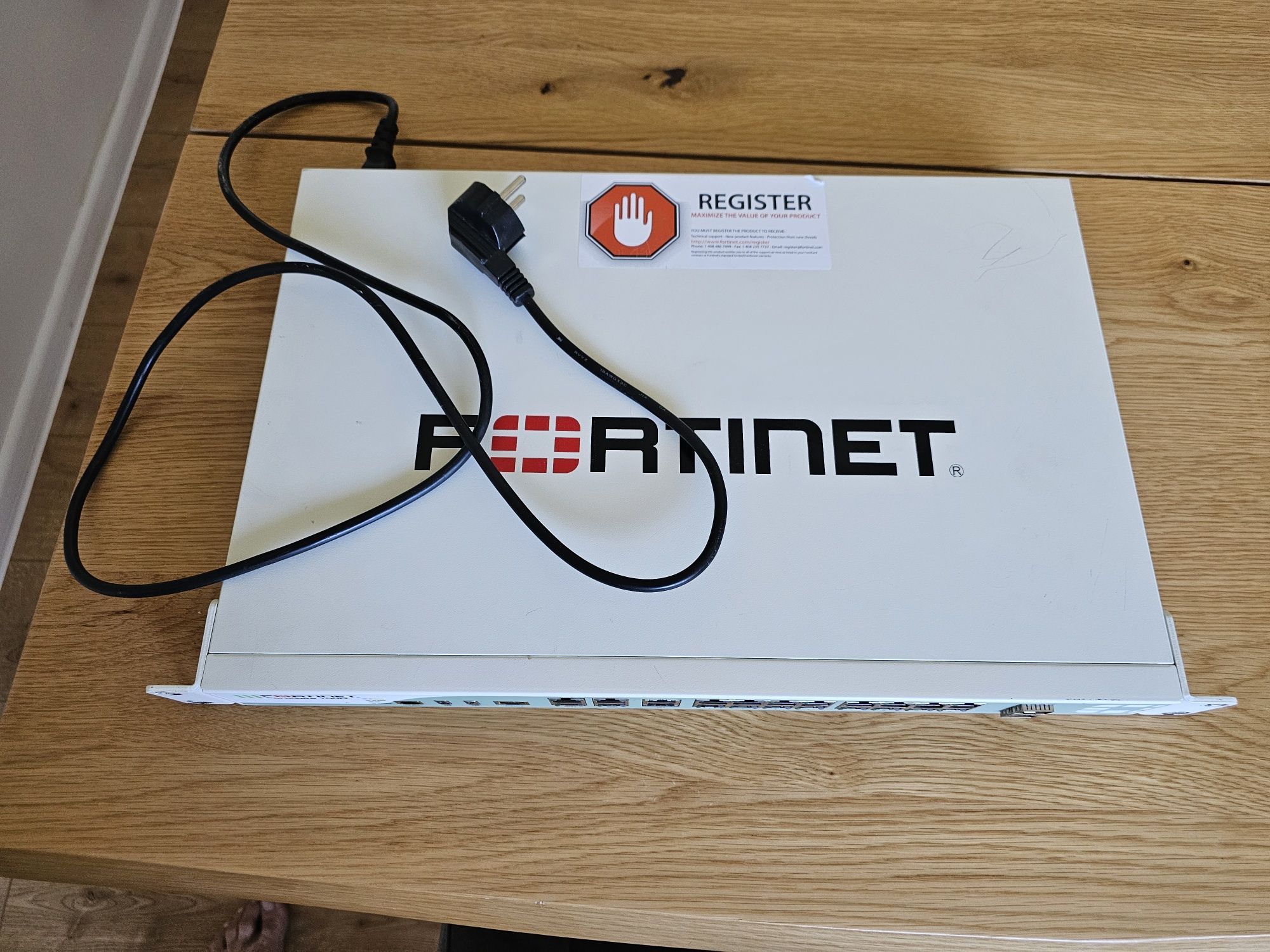 Fortinet FortiGate 100D