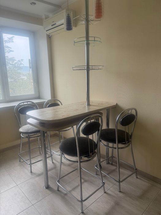 Барна стійка на кухню