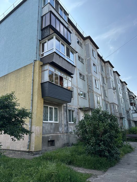 Продам 3-кімнатну квартиру по вул.Аркадія Голуба, б.1, без комісії