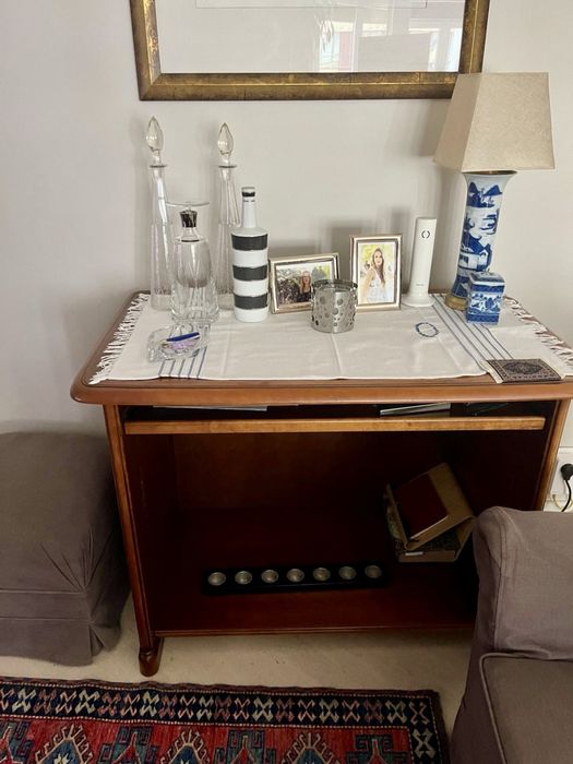 Secretária em cerejeira da loja Casa Brazão