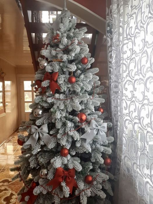 Ковалівська засніжена. Лита ялинка