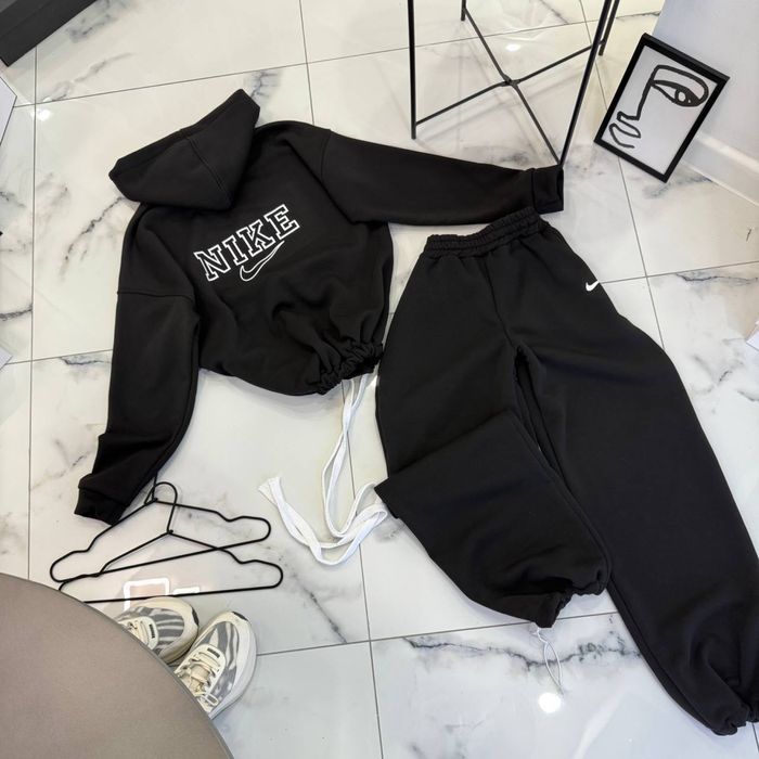 Жіночий зимовий спортивний костюм Nike, Худі найк, Обʼємні штани nike