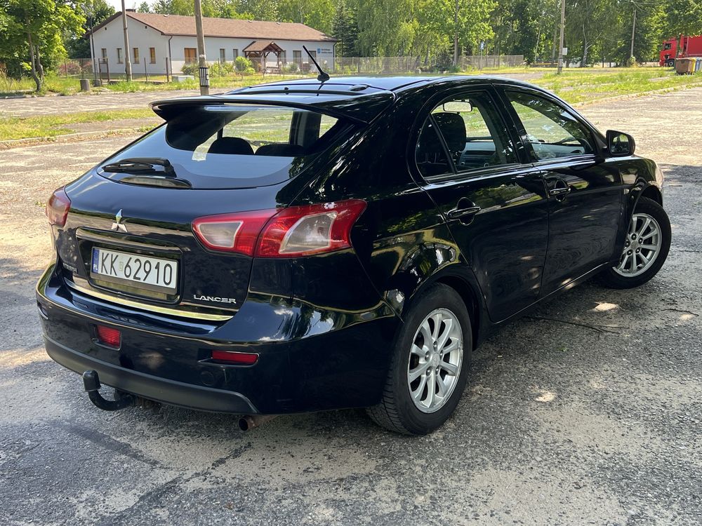 Mitsubishi Lancer_1.6 benzyna_Klima_Bez rdzy_2xkomplety kół