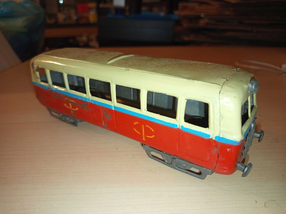 Automotora MMS em folha